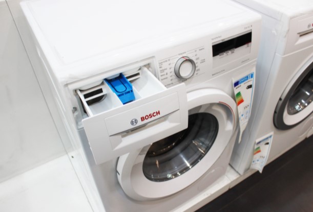 may-giat-bosch-wan2406gpl-1.jpg may giat bosch wan2406gpl 1