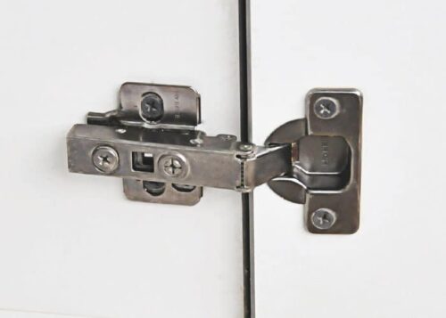 Bản lề giảm chấn Hafele màu đen – trùm ngoài 315.20.750 3 Bản lề giảm chấn Hafele màu đen – trùm ngoài 315.20.750