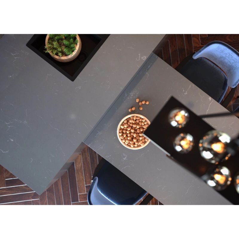 Ảnh thực tế đá nhân tạo Vicostone Royal Grey BQ8390 Ảnh thực tế đá nhân tạo Vicostone Royal Grey BQ8390