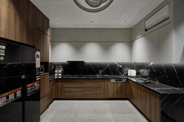 Nhà Phố Tone Màu Tối 9design Hiện Đại 6 Công trình thực tế ứng dụng vật liệu Gỗ An Cường được thiết kế & thi công bởi 9Design