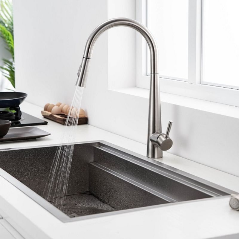Ảnh vòi rửa bát nóng lạnh Kluger KLF0009C có dây rút Ảnh vòi rửa bát nóng lạnh Kluger KLF0009C có dây rút