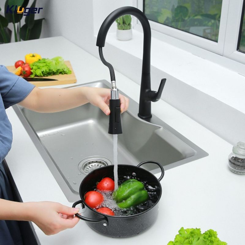 Ảnh vòi rửa bát nóng lạnh Kluger KLF0002B có dây rút Ảnh vòi rửa bát nóng lạnh Kluger KLF0002B có dây rút