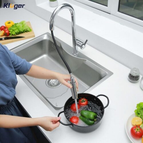 Vòi rửa bát nóng lạnh Kluger KLF0003C có dây rút 3 Ảnh vòi rửa bát nóng lạnh Kluger KLF0003C có dây rút