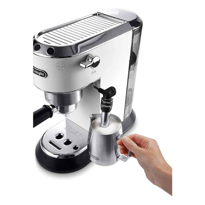 Ảnh máy pha cafe thủ công DeLonghi EC685.W Dedica Style Ảnh máy pha cafe thủ công DeLonghi EC685.W Dedica Style