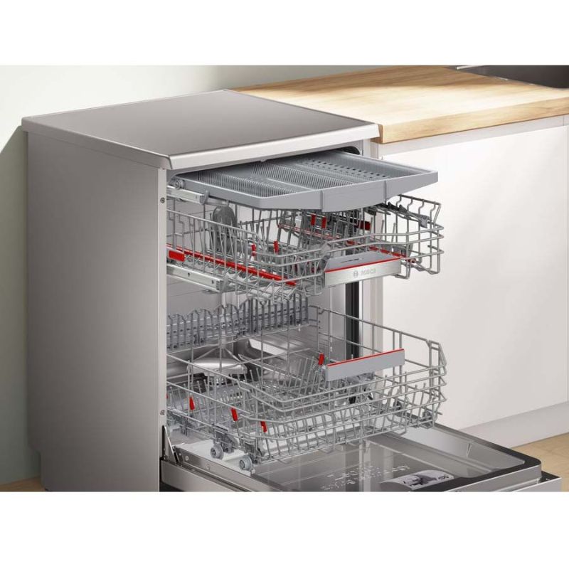 Bên trong máy rửa bát Bosch SMS6ZCI85M Bên trong máy rửa bát Bosch SMS6ZCI85M