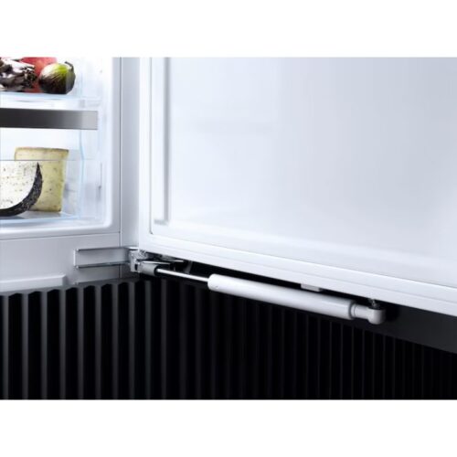 Tủ đông Miele FNS 7770 E 5 canh tu dong miele fns 7770 e