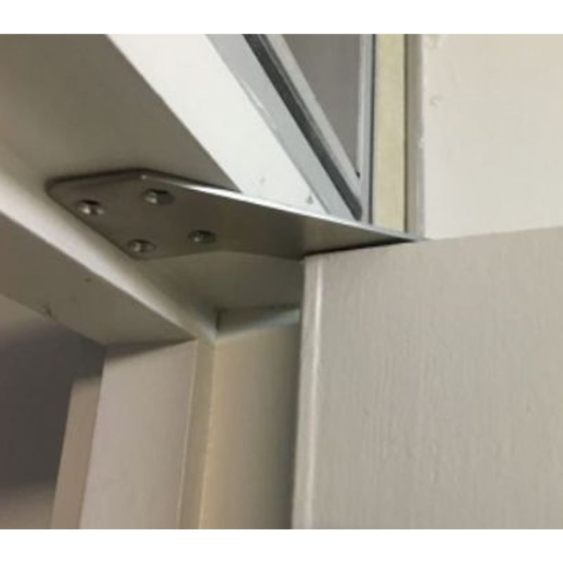 anh-chan-cua-tren-khung-trai-hafele-937.13.560.jpg anh chan cua tren khung trai hafele 937.13.560